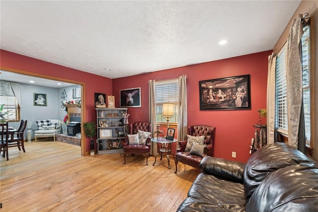 19 Misty Meadows Ln, Menallen Twp, PA 15401 - living area with hardwood / wood-style floors, a textured ceiling, and recessed lighting