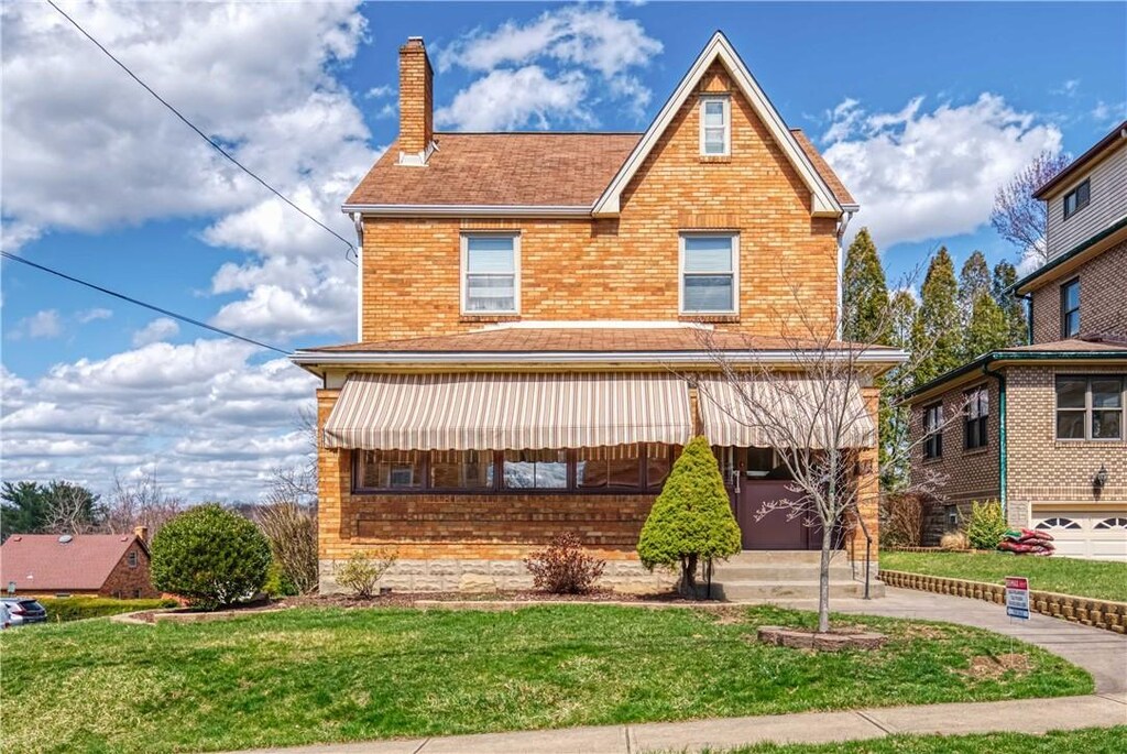 174 Grove Ave, Ross Twp, PA 15229 - photo 1