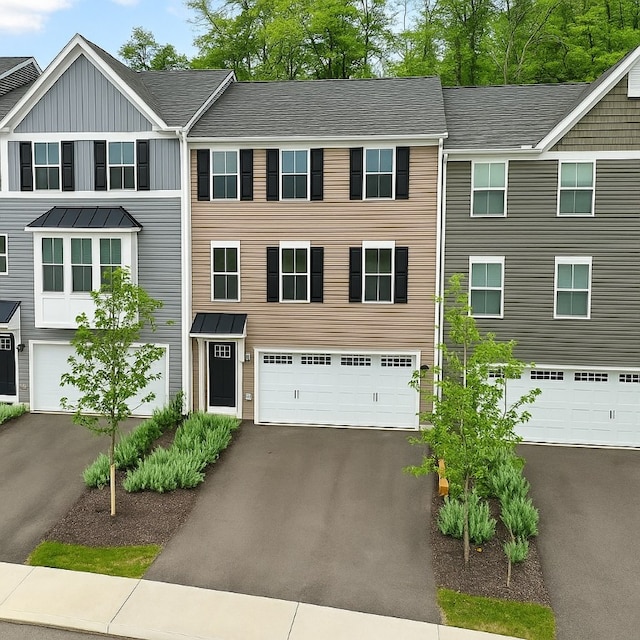 484 Greenwood Dr, North Strabane, PA 15317 - photo 1