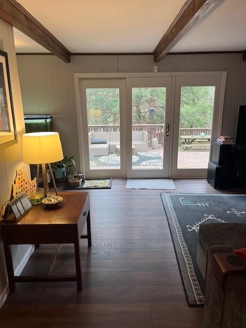 111 Mckenney Dr, Brighton Twp, PA 15009 - living area with beam ceiling and wood finished floors