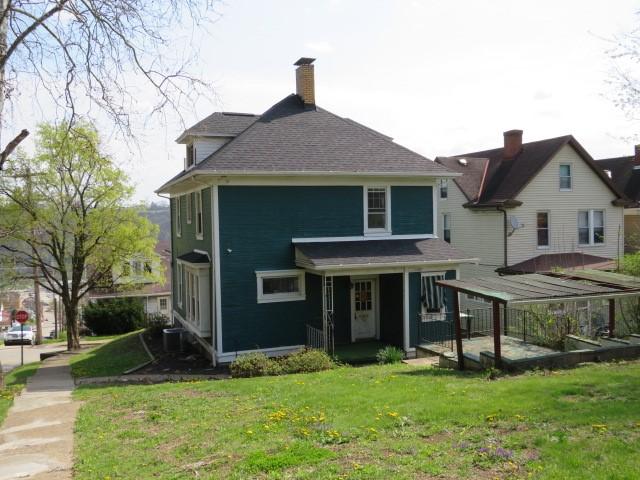 437 Shady Ave, Charleroi Boro, PA 15022 - back of house featuring a lawn