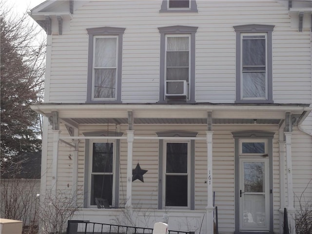161 Ord St, Salisbury, PA 15558 - view of front of house with a porch