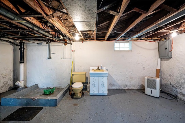 719 Zimmerman St, Jeannette, PA 15644 - basement with electric panel