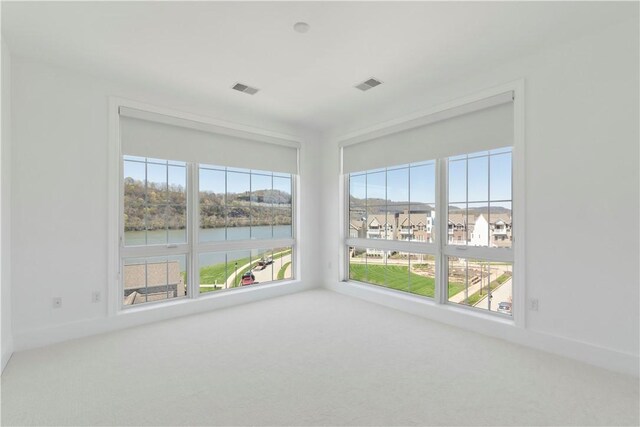 1 1st St Unit 413, Oakmont, PA 15139
