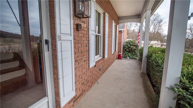 612 Freeport Rd, South Buffalo Twp, PA 16229 - view of porch