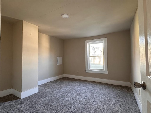 528 3rd St, Charleroi Boro, PA 15022 - carpeted empty room with baseboards