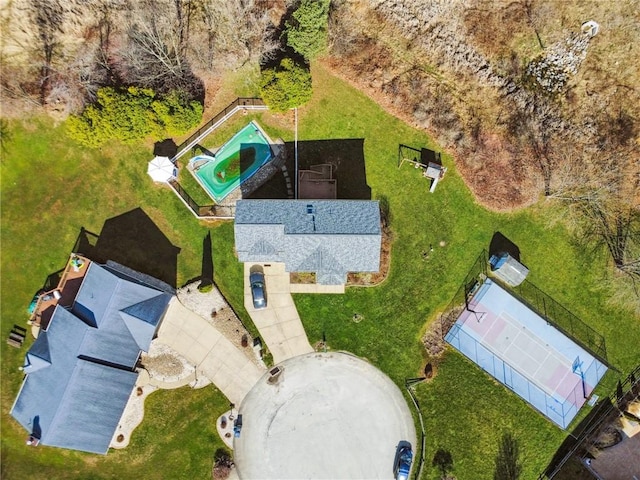 birds eye view of property