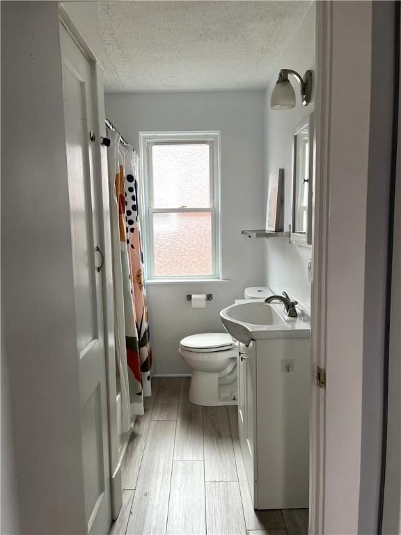 132 Chalfonte Ave, West View, PA 15229