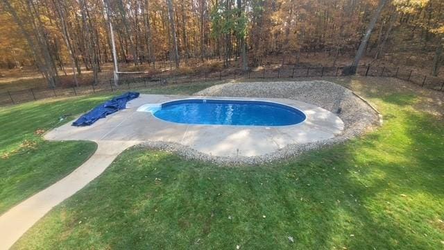 128 Crystal Springs Dr, Cranberry Twp, PA 16066 - view of pool featuring a patio area