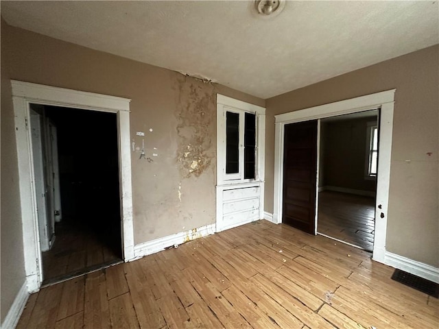 801 Butler Ave, New Castle/4Th, PA 16101 - view of unfurnished sunroom