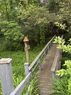 2369 Harrow Rd, Upper St Clair, PA 15241 - exterior space
