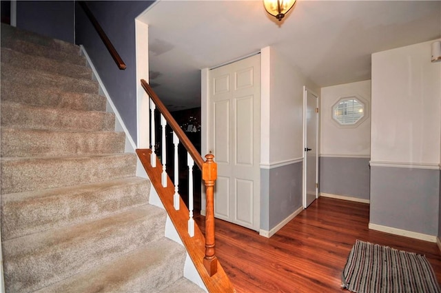 120 Scottsdale Dr, Moon/Crescent Twp, PA 15108 - staircase with wood finished floors and baseboards