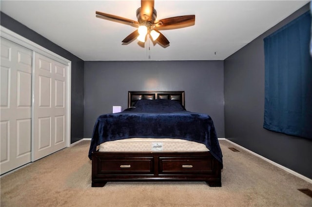 120 Scottsdale Dr, Moon/Crescent Twp, PA 15108 - bedroom with light carpet, baseboards, a ceiling fan, and a closet