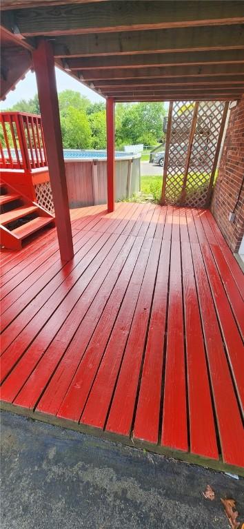 120 Scottsdale Dr, Moon/Crescent Twp, PA 15108 - view of deck