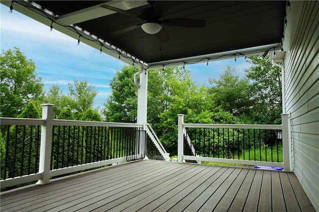 395 Wealdstone Rd, Cranberry Twp, PA 16066 - deck featuring a ceiling fan
