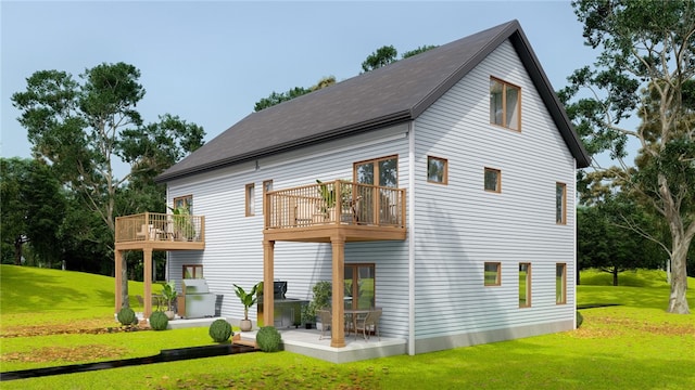 1231 Columbus Ave, Manchester, PA 15233 - back of property with a yard, a patio, and a balcony