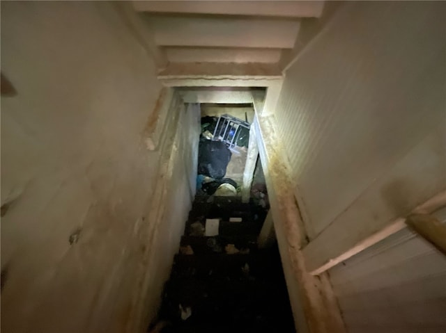 142 Baker St, Aliquippa, PA 15001 - view of stairs