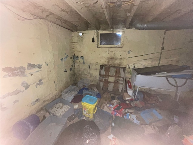 142 Baker St, Aliquippa, PA 15001 - view of unfinished basement