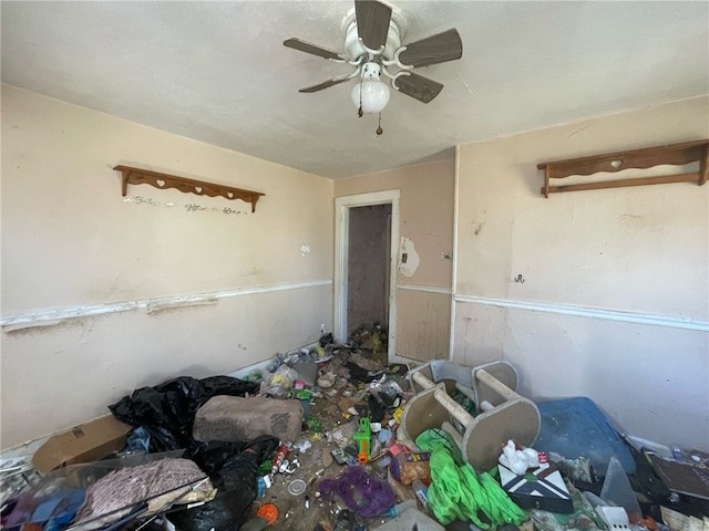 142 Baker St, Aliquippa, PA 15001 - interior space with ceiling fan