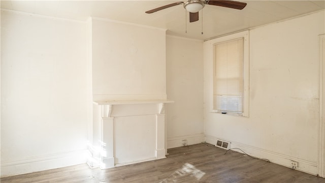 215 Radcliffe St, Esplen, PA 15204 - unfurnished room featuring wood finished floors, ornamental molding, a ceiling fan, and visible vents