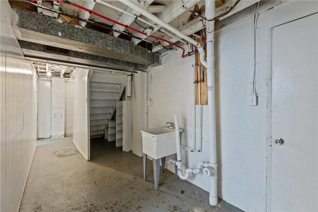 view of unfinished below grade area
