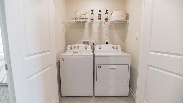 303 Cherry Tree Dr, Twp Of But Sw, PA 16001 - clothes washing area featuring independent washer and dryer, laundry area, and light tile patterned flooring