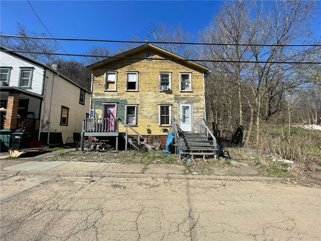 140 Baker St, Aliquippa, PA 15001 - view of front of house