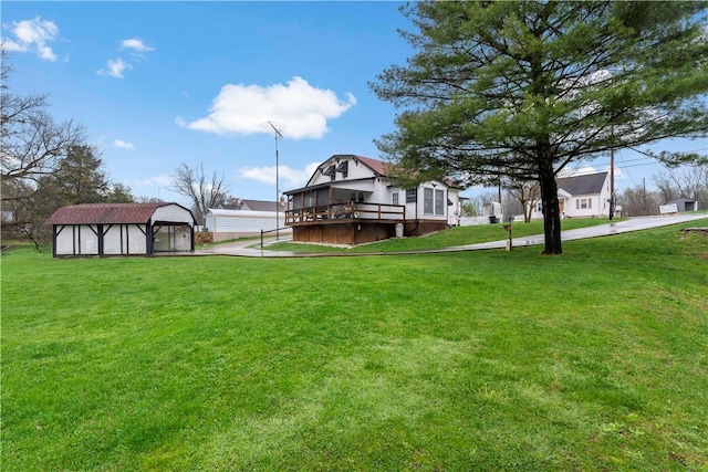 313 N Market St, Carmichaels/Cumblnd, PA 15320 - view of yard with a carport