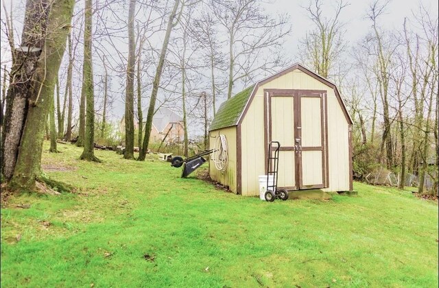 112 Carol Dr, Peters Twp, PA 15317 - view of shed