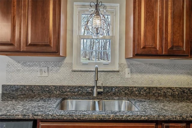 112 Carol Dr, Peters Twp, PA 15317 - kitchen with tasteful backsplash and dark stone countertops
