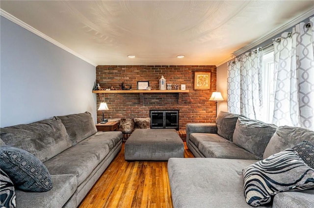225 Circle Dr, White Oak, PA 15131 - living room with crown molding and wood finished floors