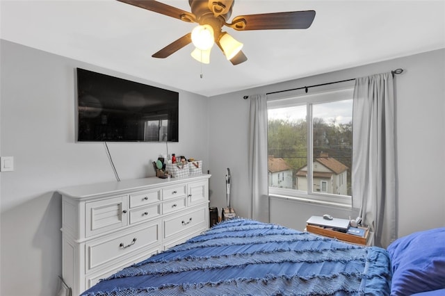 bedroom with a ceiling fan