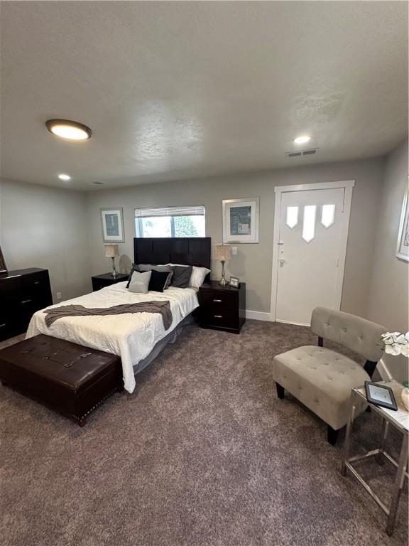 535 Grant Ave, Heidelberg, PA 15106 - bedroom with visible vents, baseboards, recessed lighting, and carpet flooring