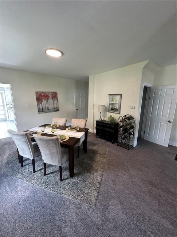 535 Grant Ave, Heidelberg, PA 15106 - living area featuring dark colored carpet