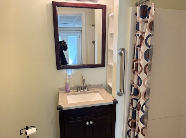 21 Garden Ter, Churchill Boro, PA 15221 - bathroom featuring vanity and curtained shower