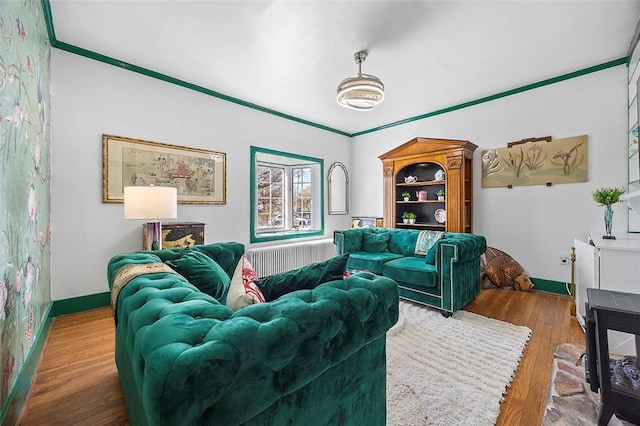 1556 W Ingomar Rd, Franklin Park, PA 15237 - living area with wood finished floors, baseboards, and ornamental molding