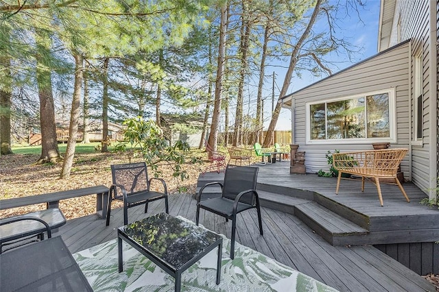 1556 W Ingomar Rd, Franklin Park, PA 15237 - deck featuring fence