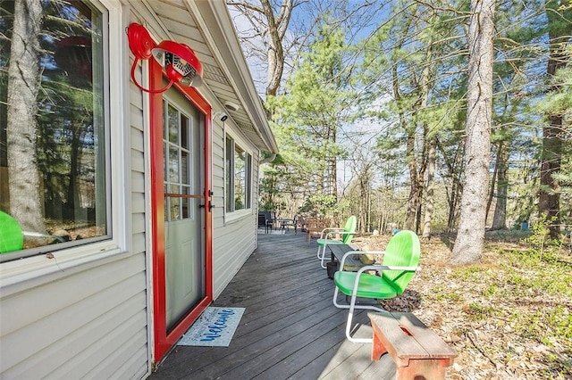 1556 W Ingomar Rd, Franklin Park, PA 15237 - view of wooden deck