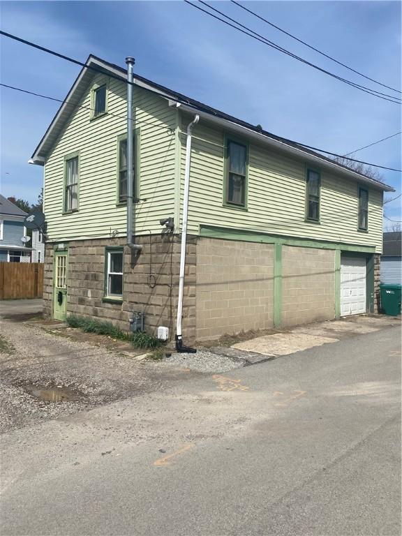 817 Shryock Ave, Indiana Boro Ind, PA 15701 - photo 2
