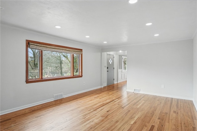 285 Park Entrance Dr, Mt Lebanon, PA 15228 - spare room featuring light wood-style flooring, crown molding, baseboards, and visible vents