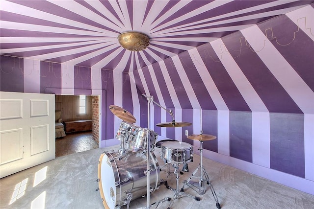 552 N Maple Ave, City Of Greensburg, PA 15601 - bonus room featuring lofted ceiling