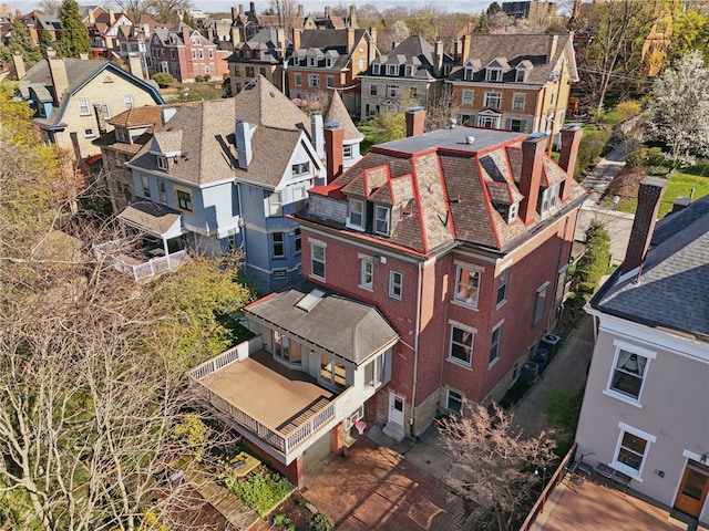 bird's eye view with a residential view