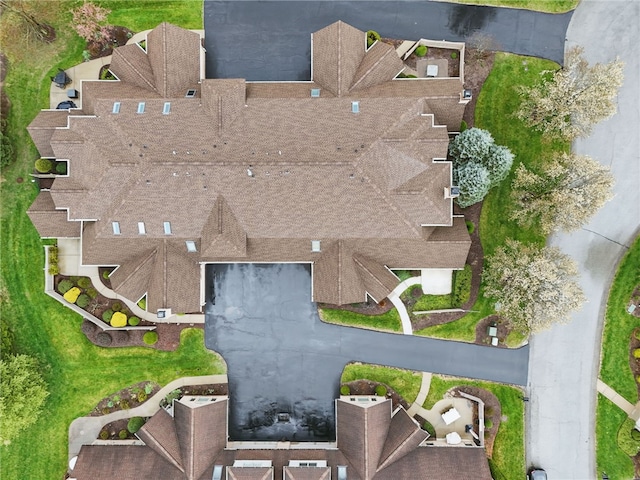 325 Village Green Dr, Peters Twp, PA 15317 - bird's eye view