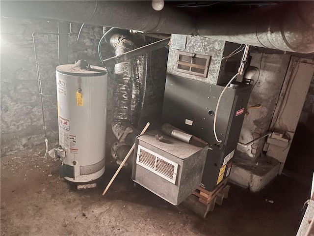 506 E Division St, New Castle/5Th, PA 16101 - utilities featuring gas water heater