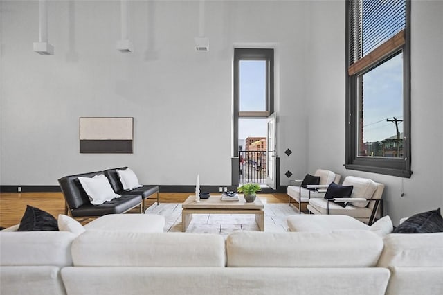 3080 Smallman St, Downtown Pgh, PA 15201 - living room featuring wood finished floors and baseboards