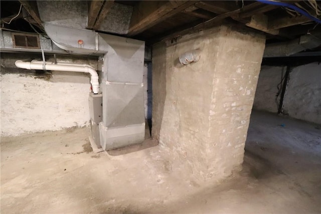 7807 Kelly St, East Hills, PA 15208 - unfinished basement featuring visible vents