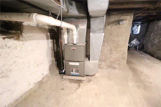 7807 Kelly St, East Hills, PA 15208 - utility room featuring heating unit