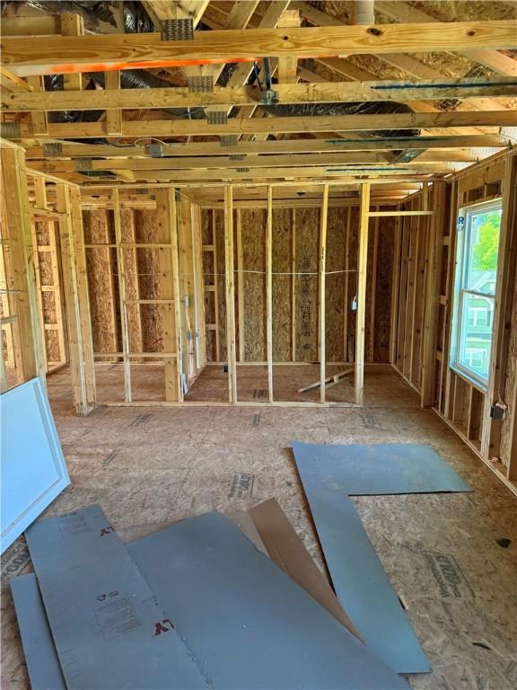 215 Creekside Dr, Chartiers City, PA 15071 - view of miscellaneous room
