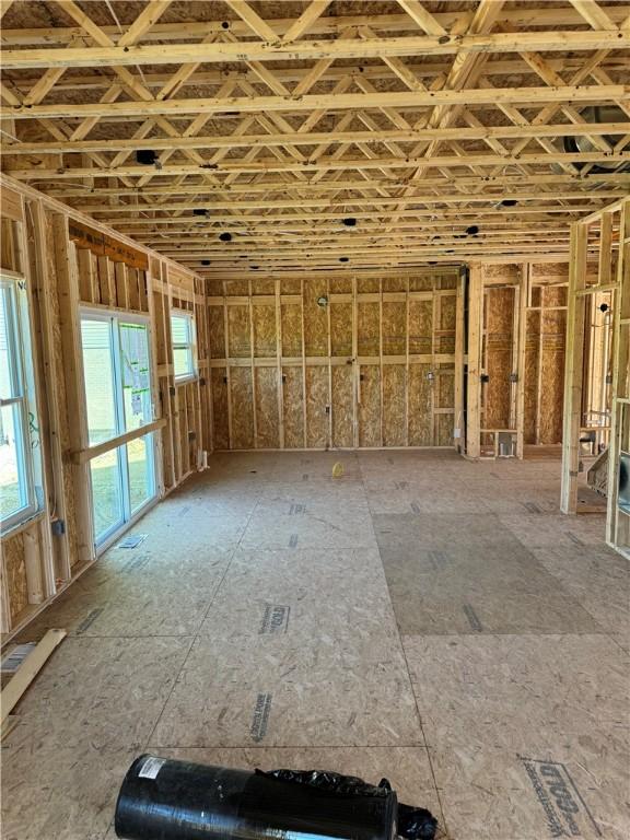 215 Creekside Dr, Chartiers City, PA 15071 - view of misc room