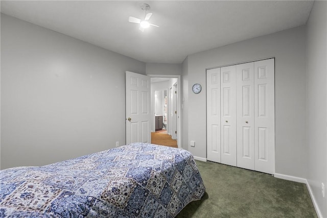 951 Castlegate Cir, Hempfield Twp, PA 15601 - carpeted bedroom with a closet and ceiling fan